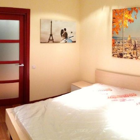 Apartment Mihailovskaya Kiev Bagian luar foto