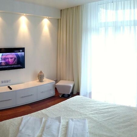 Apartment Mihailovskaya Kiev Bagian luar foto