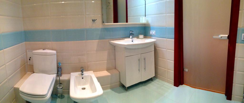 Apartment Mihailovskaya Kiev Bagian luar foto