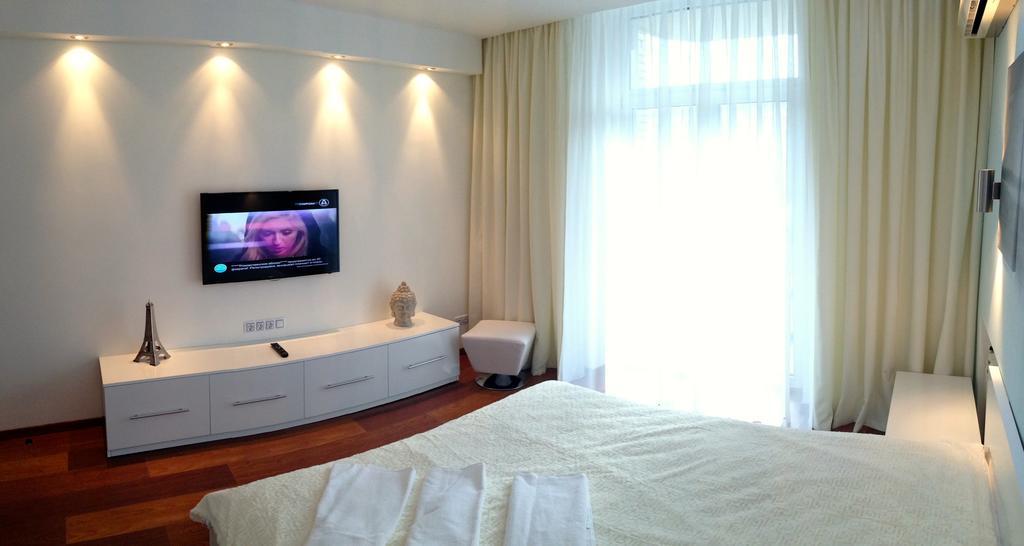 Apartment Mihailovskaya Kiev Bagian luar foto